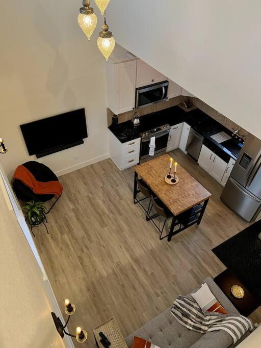 Brand New Custom Built Cottage In Downtown W/Pool! ซาเลม ภายนอก รูปภาพ